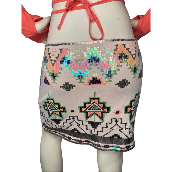 EXPRESS Cream & Multicolor Sequin Tribal Aztec Mini Skirt, M - Picture 3 of 6